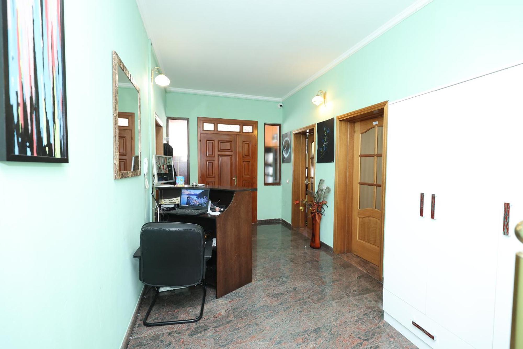Hostel Osho Tiranë Eksteriør bilde