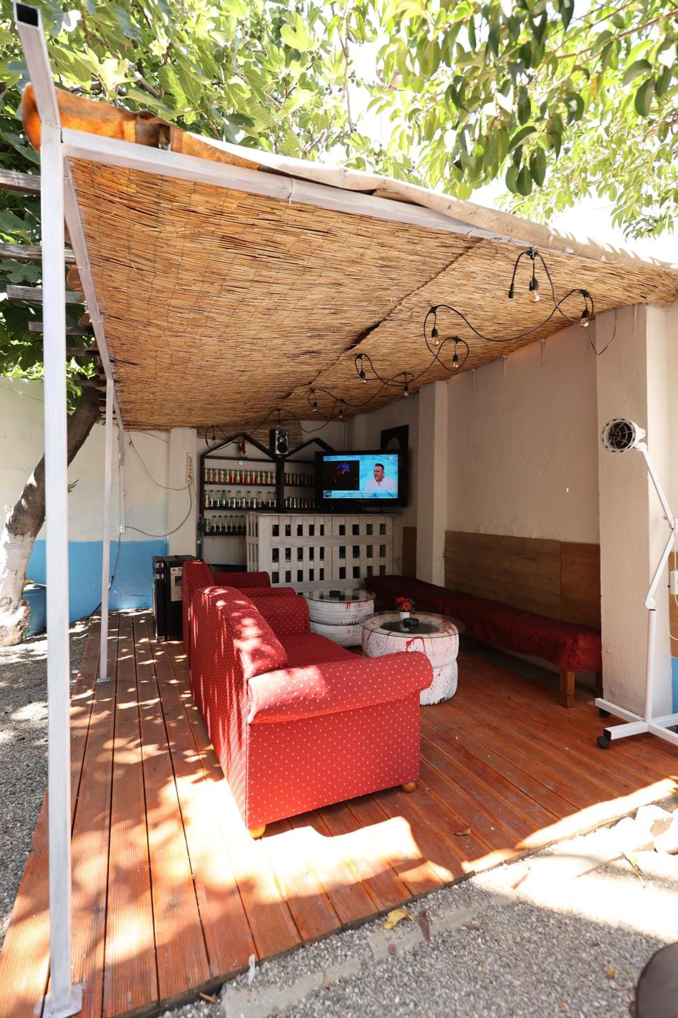 Hostel Osho Tiranë Eksteriør bilde