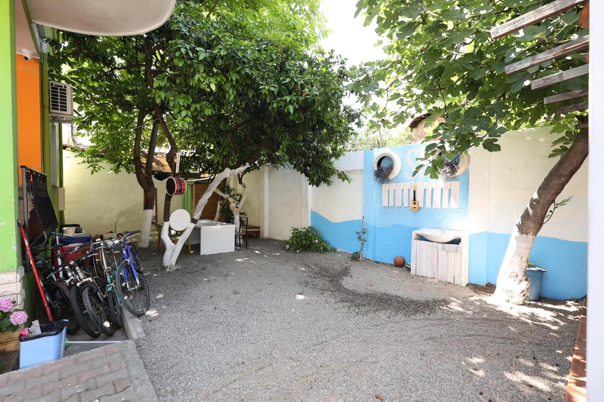 Hostel Osho Tiranë Eksteriør bilde