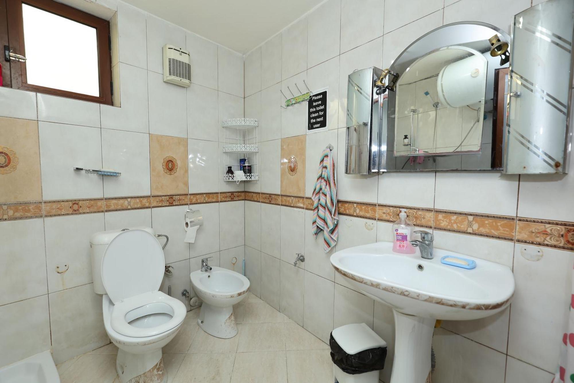 Hostel Osho Tiranë Eksteriør bilde