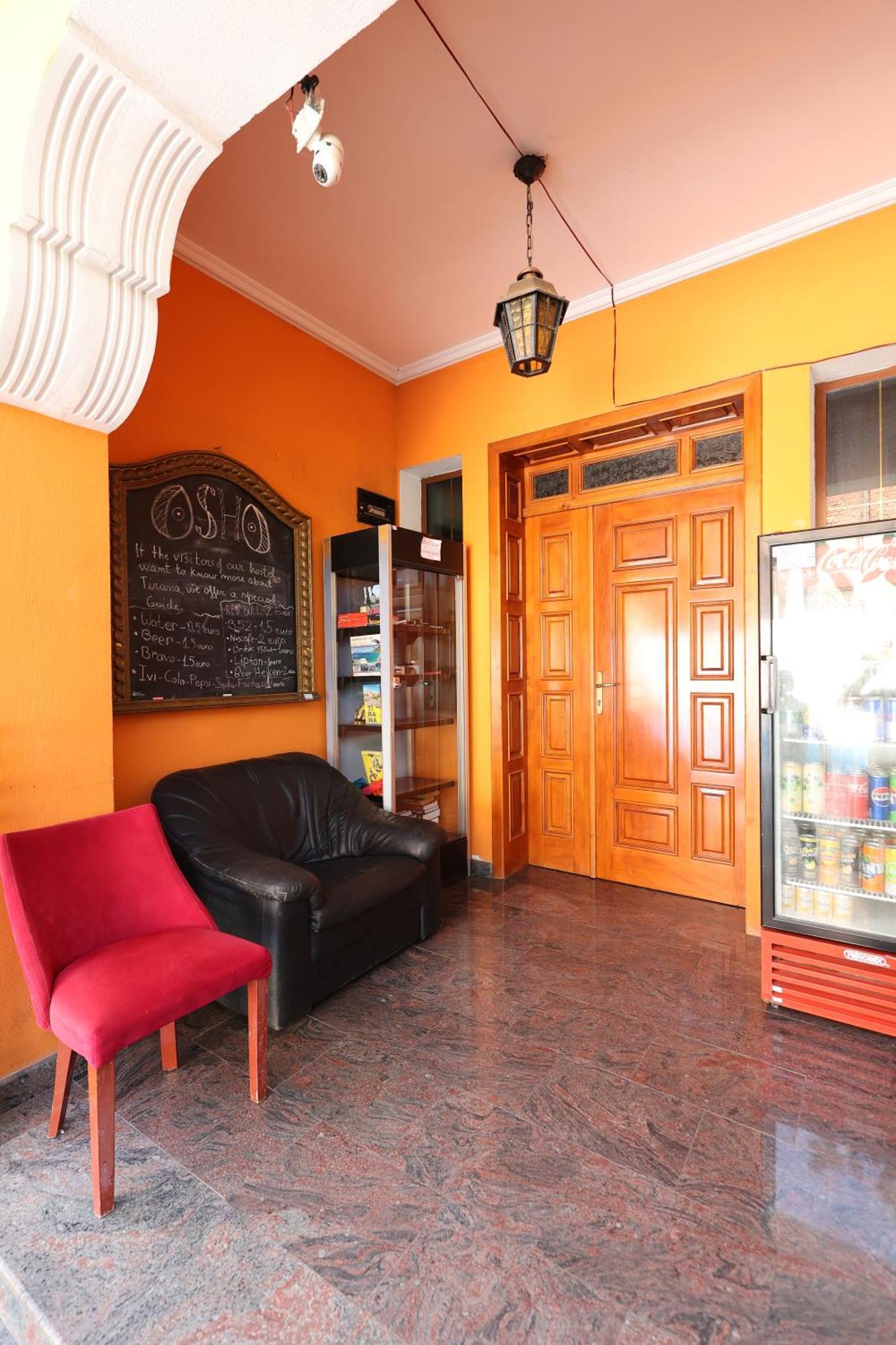 Hostel Osho Tiranë Eksteriør bilde