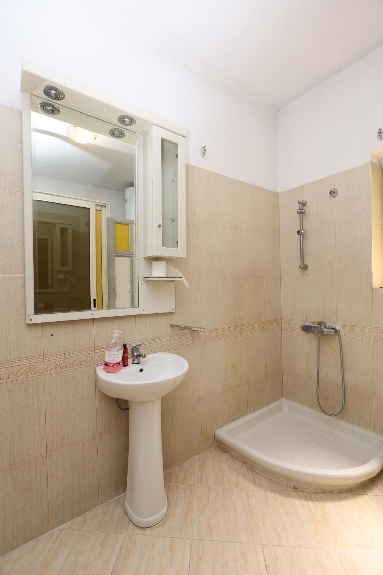 Hostel Osho Tiranë Eksteriør bilde