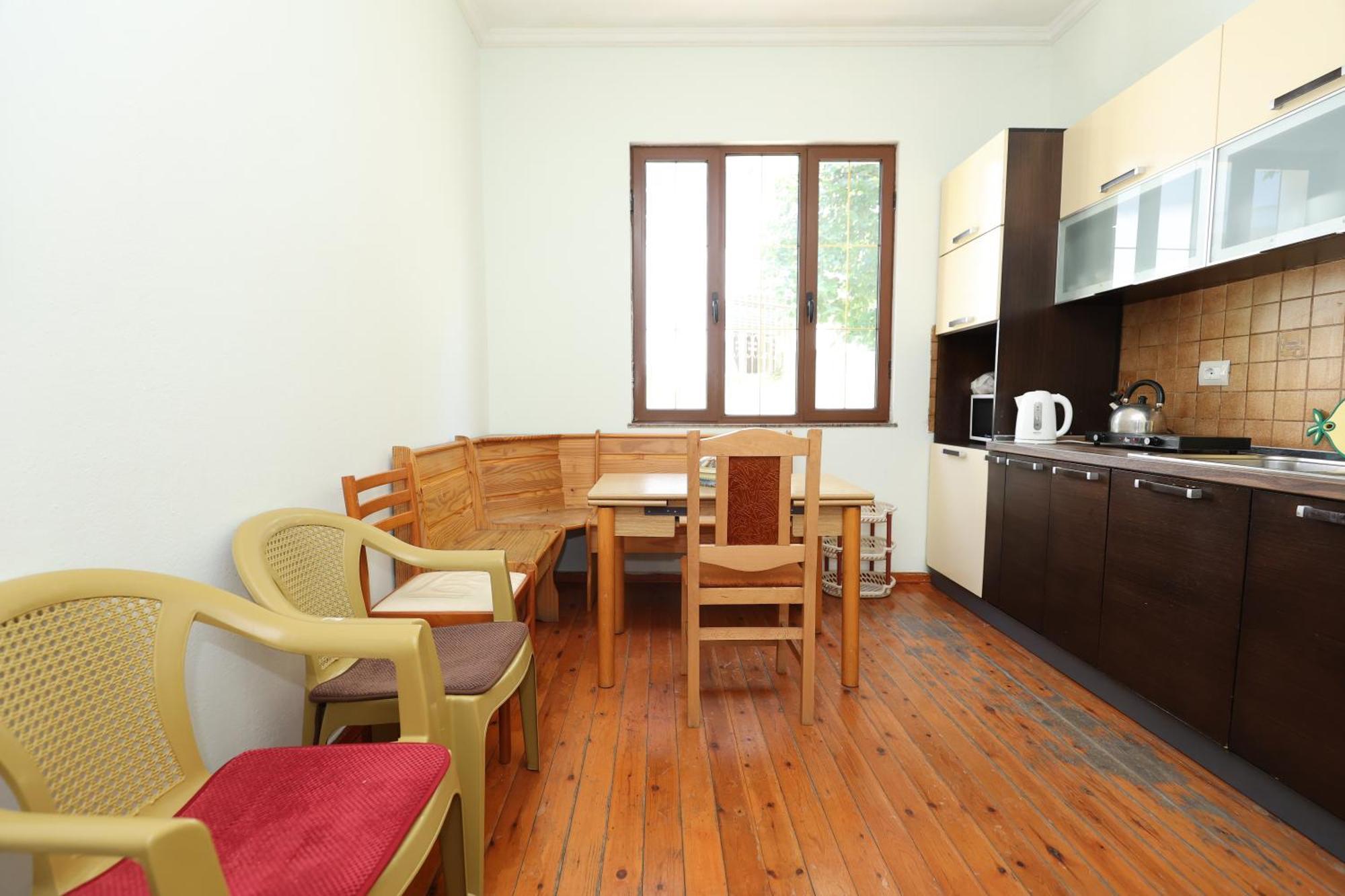 Hostel Osho Tiranë Eksteriør bilde