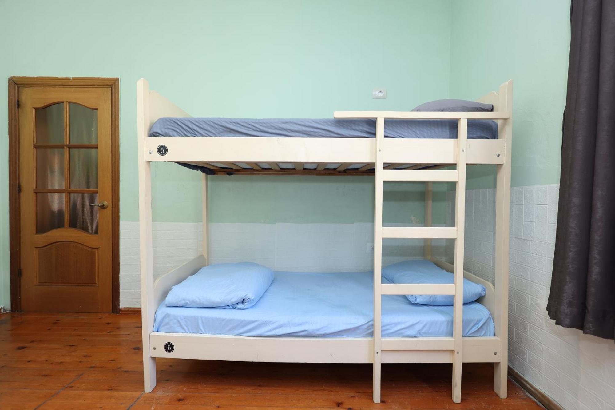 Hostel Osho Tiranë Eksteriør bilde