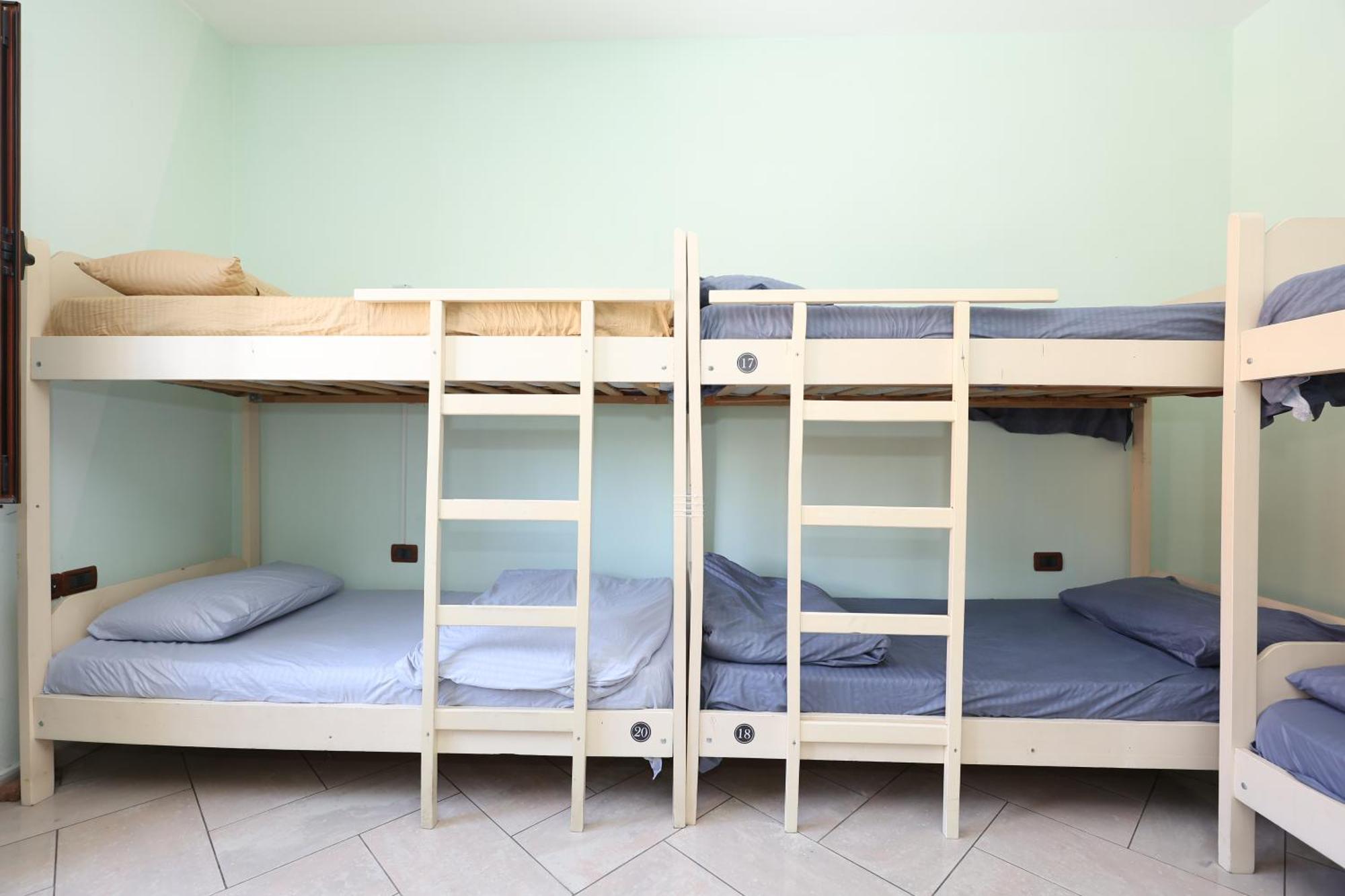 Hostel Osho Tiranë Eksteriør bilde