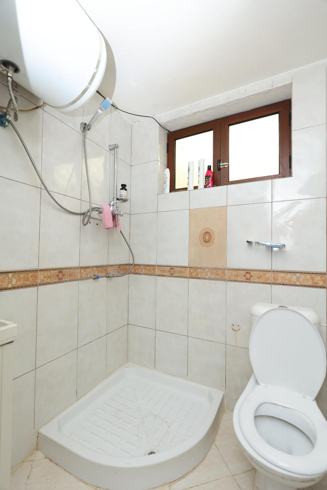 Hostel Osho Tiranë Eksteriør bilde